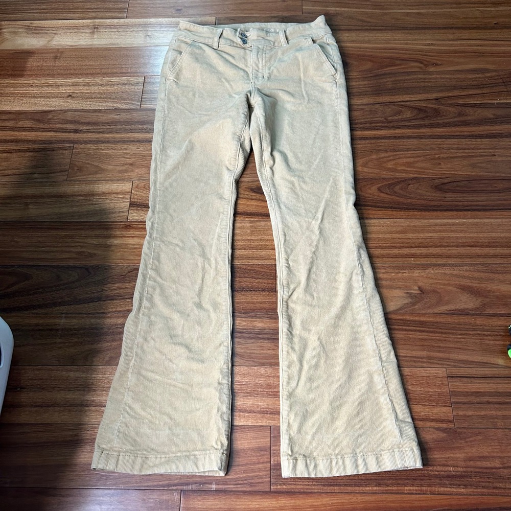 American Eagle Tan Corduroy High Rise Kick Boot Flare Pants Beige Stretch